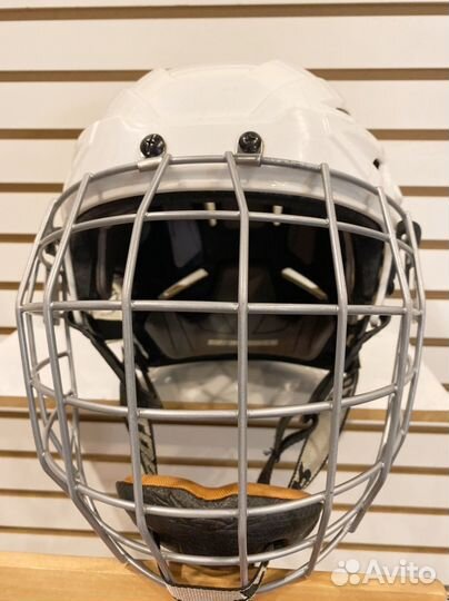 Хоккейный шлем tour