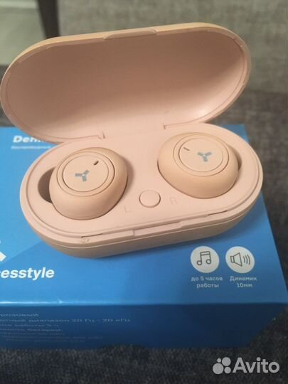 Беспроводные наушники