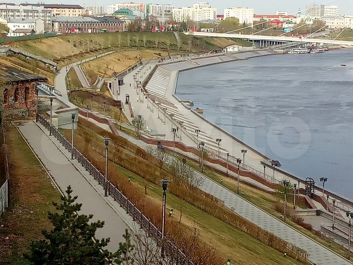 3-к. квартира, 94 м², 4/4 эт.