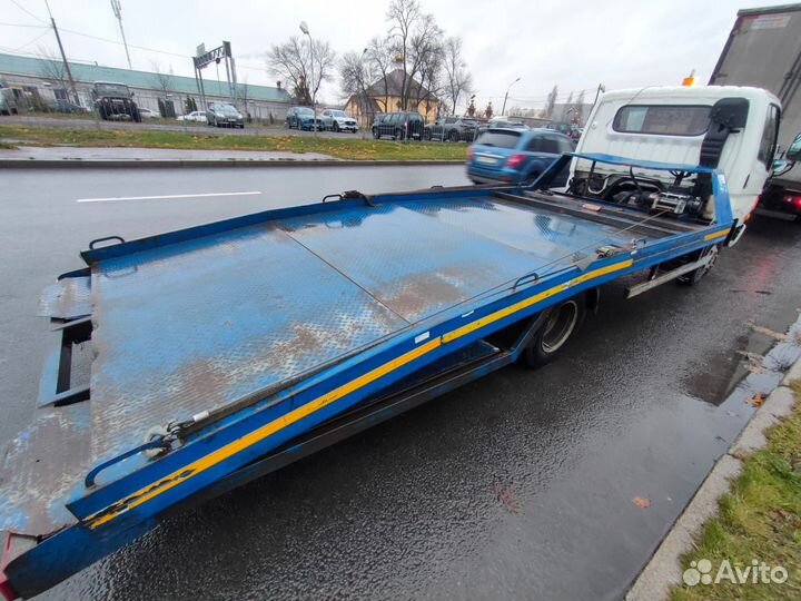Водитель эвакуатора, С