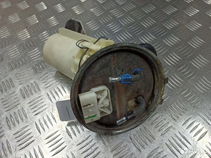 Насос топливный для Opel Vectra B 815037