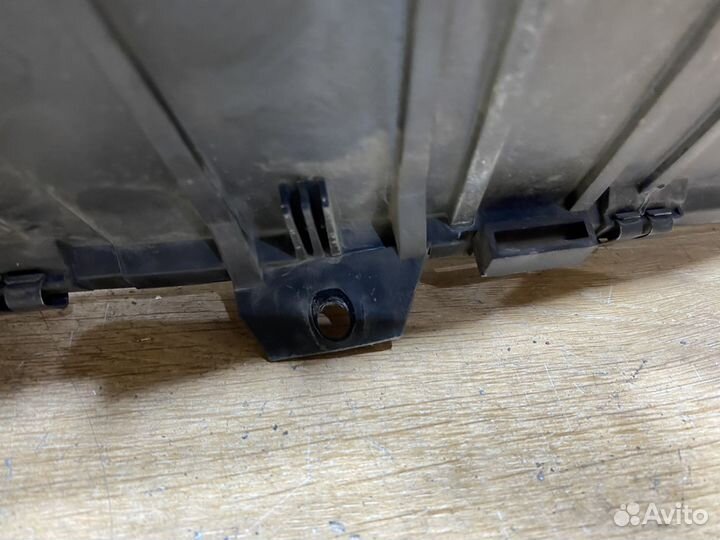 Фара левая Citroen Xantia дорест 141651