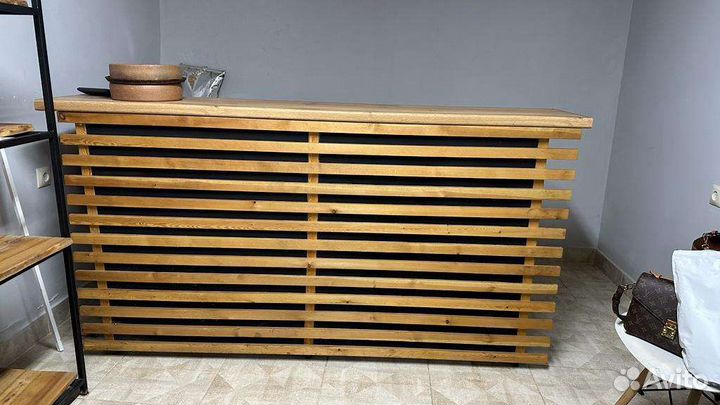 Барная стойка ресепшн