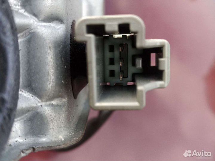 Мотор стеклоочистителя задний Ford Mondeo 3 2003