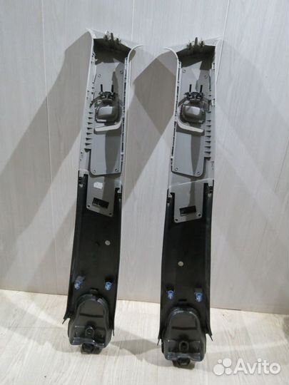 Обшивка средней стойки Opel Astra H