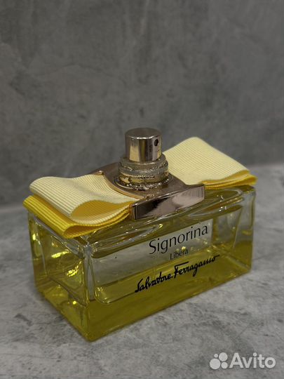 Парфюм signorina libera