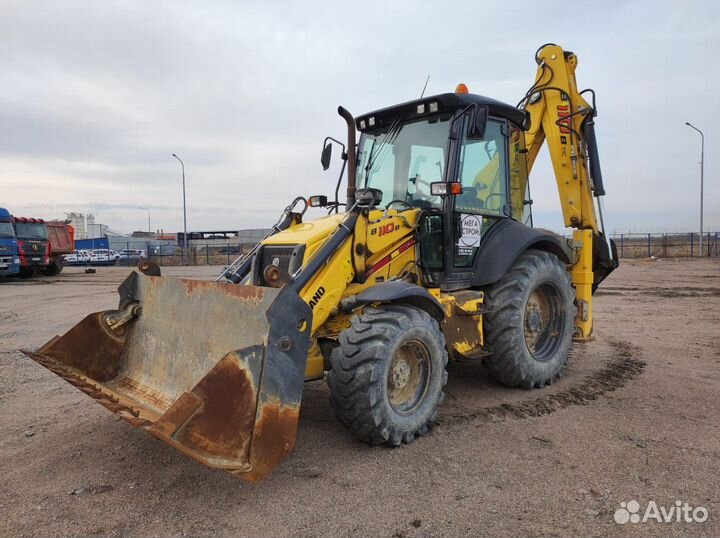 Экскаватор-погрузчик New Holland B110B, 2022