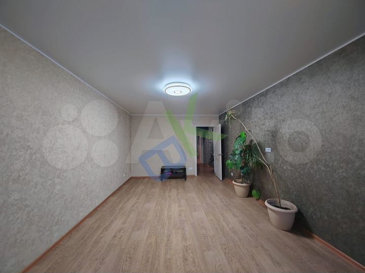 2-к. квартира, 55,6 м², 1/5 эт.