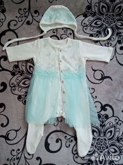 Комплект на выписку для девочки