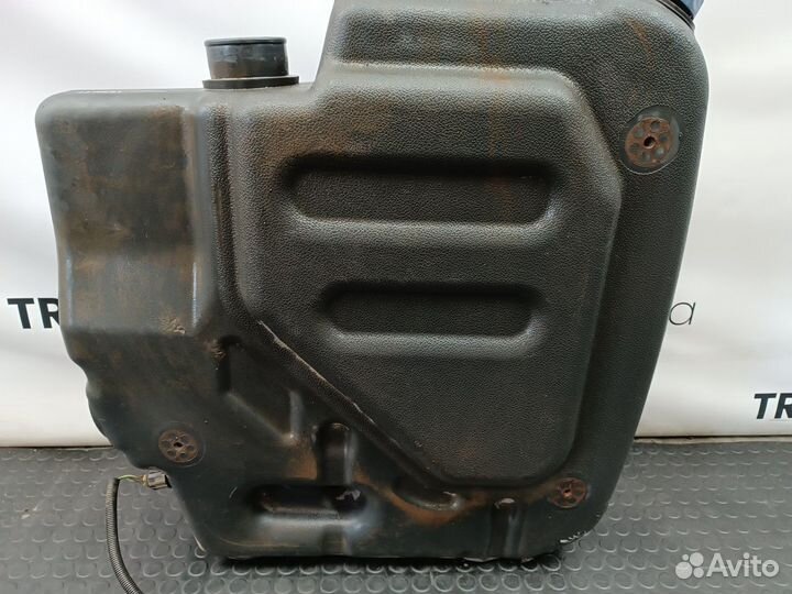 7421608835 Бак AdBlue Renault Premium