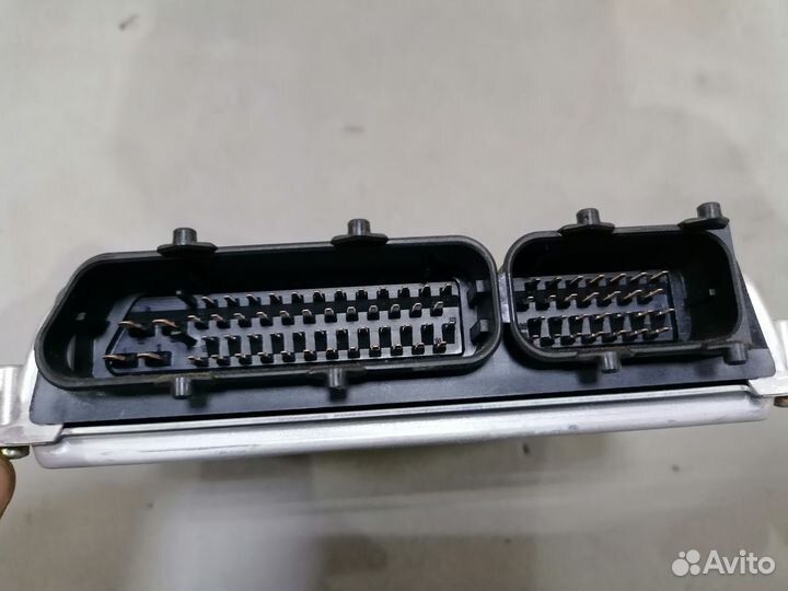 Эбу Двигателя (МКПП) VW Passat B5 8D0907558S