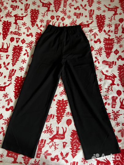 Брюки женские черные 42