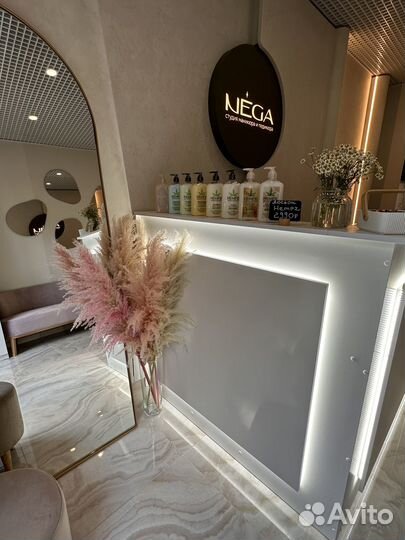 Мастер маникюра и педикюра