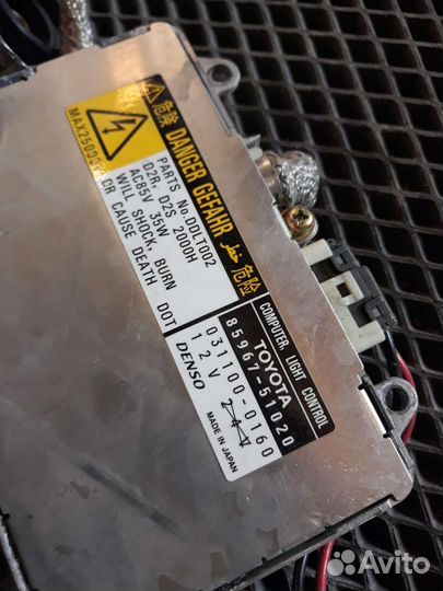 Тойота Блок ксенон Lexus Toyota 2003-08