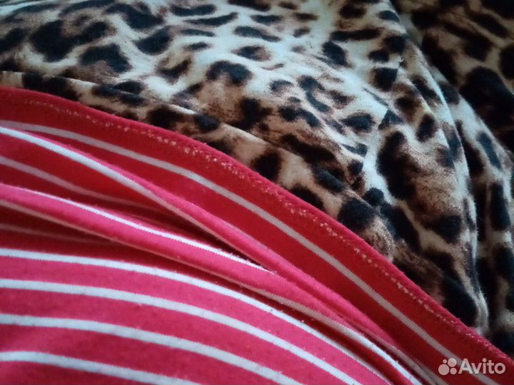 Продам женские вещи пакетом 46 размер