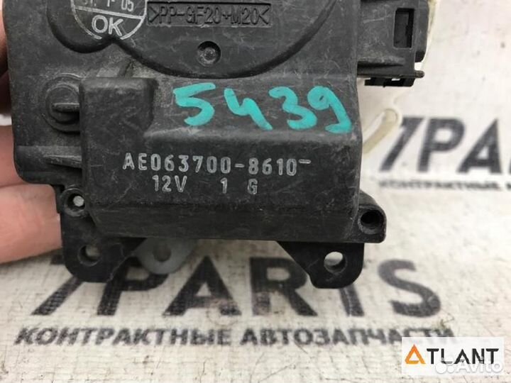 Сервопривод заслонок печки toyota avensis