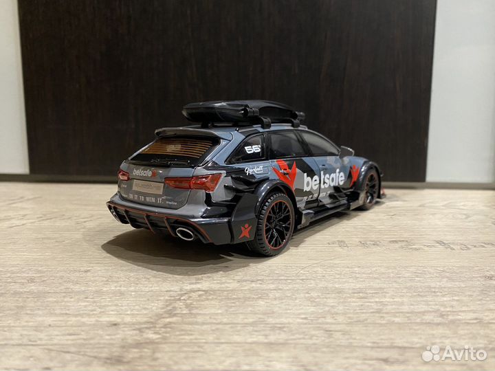 Машина ауди металл