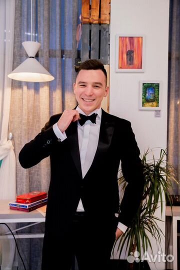 Поющий Ведущий и DJ на свадьбу и юбилей. На русско