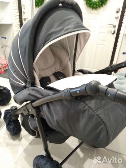 Коляска zippy 2 в 1