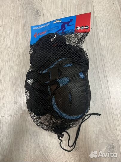 Комплект защиты (наколенники, налокотники.)