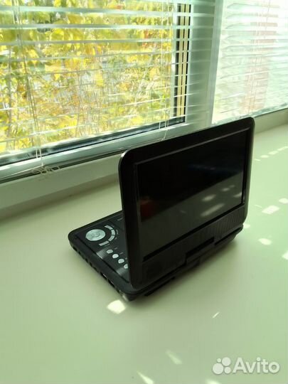 Портативный DVD плеер