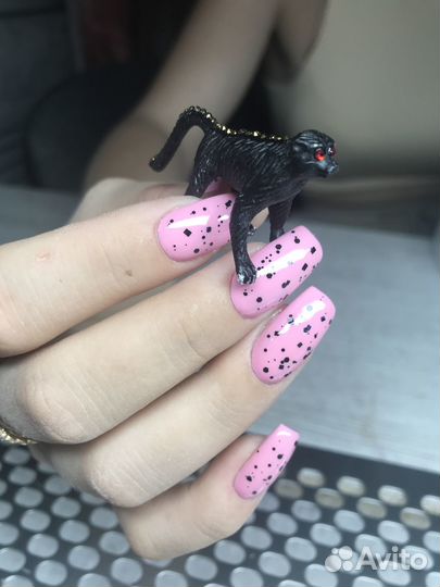 Маникюр педикюр