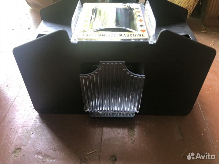 Машинка для тасования карт