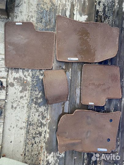 Автомобильные коврики eva