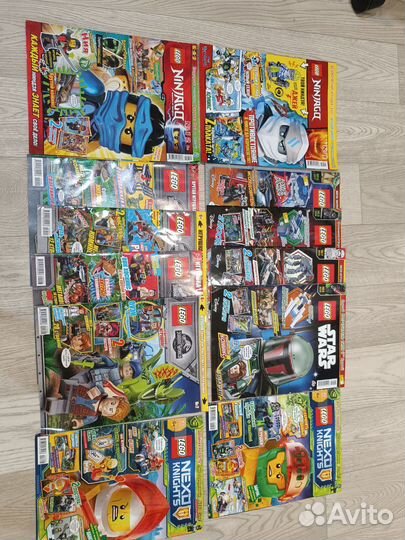 12 журналов Lego