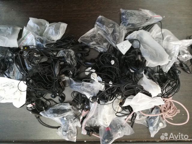 Наушники проводные