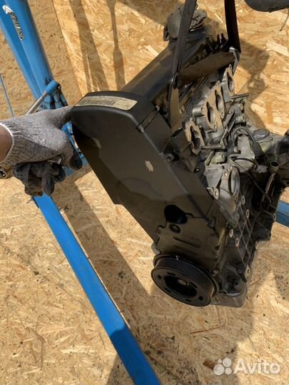 Двигатель AKL Volkswagen golf 4, V-1.6