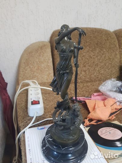 Бронзовая амазонка