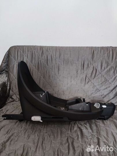 Cybex base M isofix для автокресла