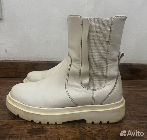 Сапожки для девочки