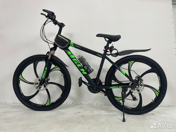 Велосипед 26 дюймов на литых дисках