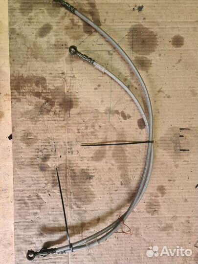 Армированные тормозные шланги на мот