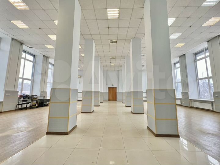 Свободного назначения, центр, 369 м²