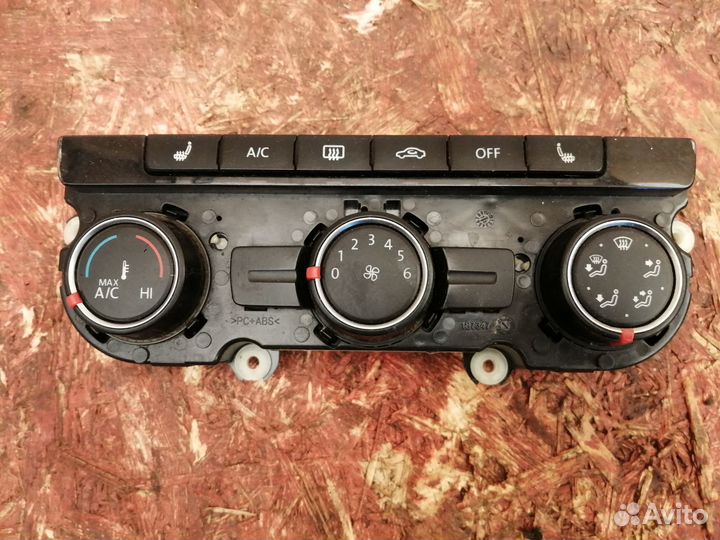Блок управления печкой VW Passat B7 2010-2015