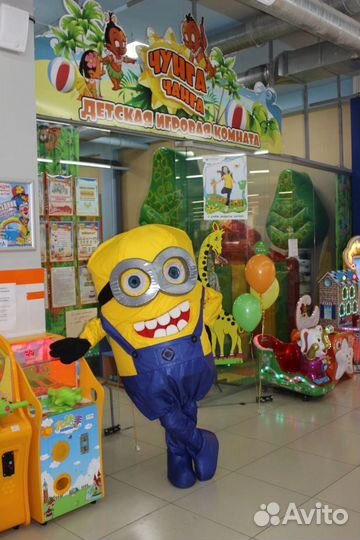 Ростовая кукла миньон