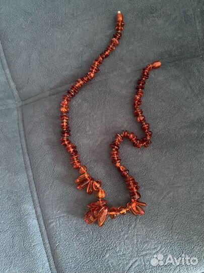 Янтарные бусы