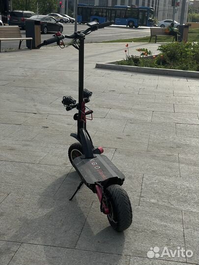 Электросамокат kugoo g-booster