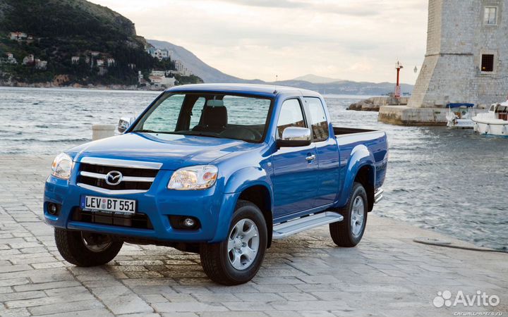 Лобовое стекло Mazda
