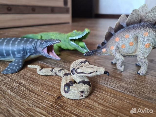 Фигурки диких животных