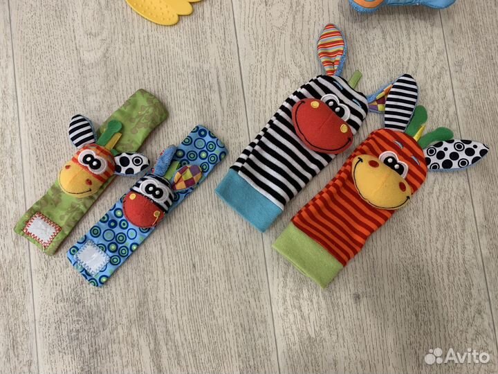 Развивающие игрушки для малышей