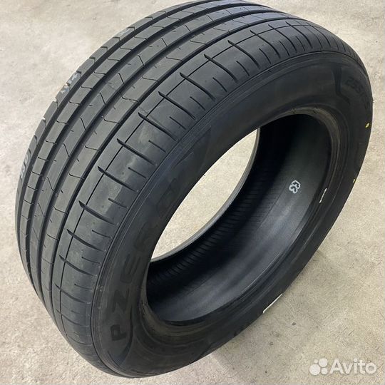 Pirelli P Zero PZ4 285/30 R21 100