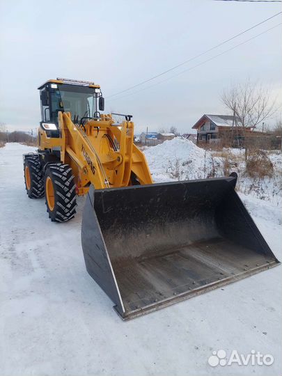 Фронтальный погрузчик