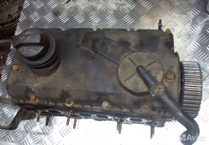 Головка блока Volkswagen Transporter 1.9 AXB