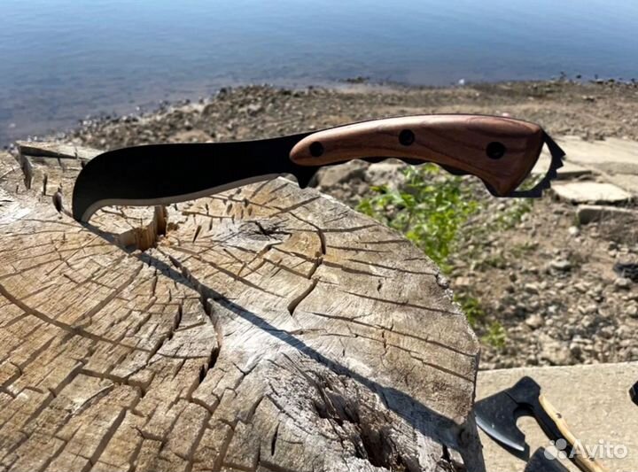 Топор цельнометаллический