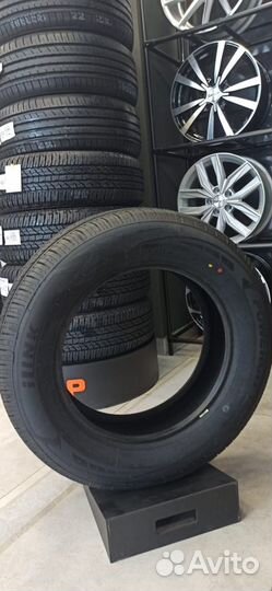 iLink PowerCity 79 215/70 R16