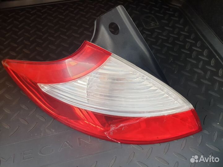Фонарь задний renault megane 3 левый задний